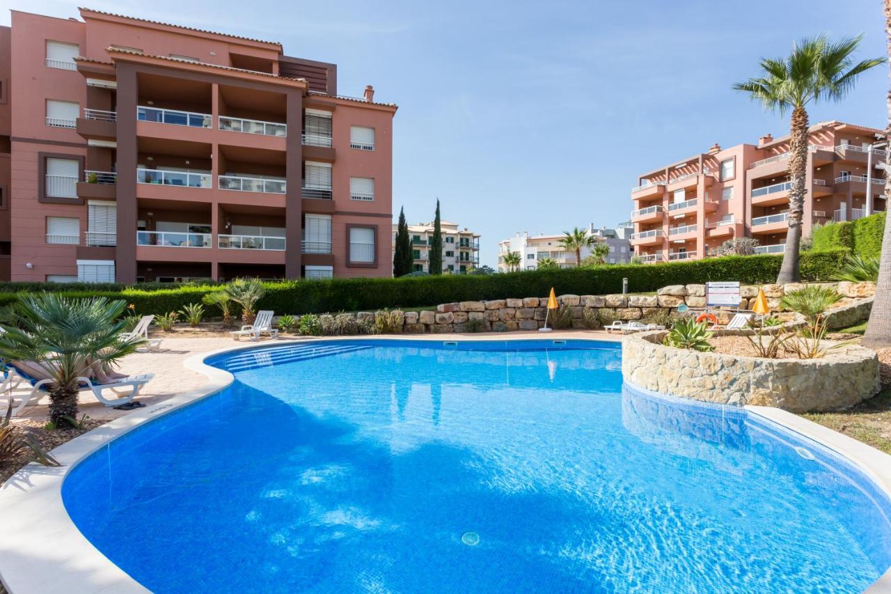 Garden Beach Luxury Apartment Litoralmar Portimão Buitenkant foto