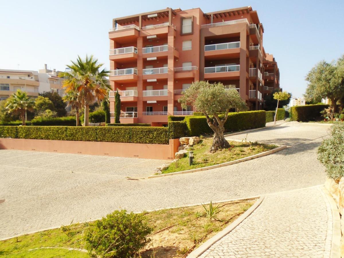Garden Beach Luxury Apartment Litoralmar Portimão Buitenkant foto